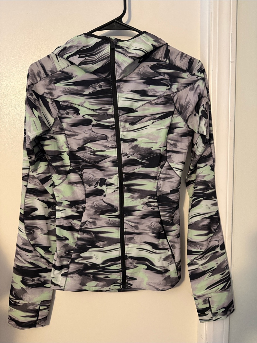lululemon athletica Hooded Mist Over Windbreaker